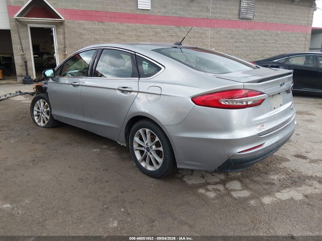 2020 Ford Fusion Plug-in Hybrid Titanium მანქანა იყიდება აუქციონზე, vin: 3FA6P0SU7LR142166, აუქციონის ნომერი: 46051852