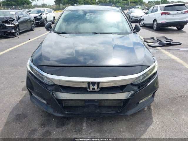 46051886 :رقم المزاد ، 1HGCV1F46JA241086 vin ، 2018 Honda Accord Ex مزاد بيع