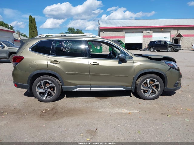46051903 :رقم المزاد ، JF2SKARC1PH510635 vin ، 2023 Subaru Forester Touring مزاد بيع