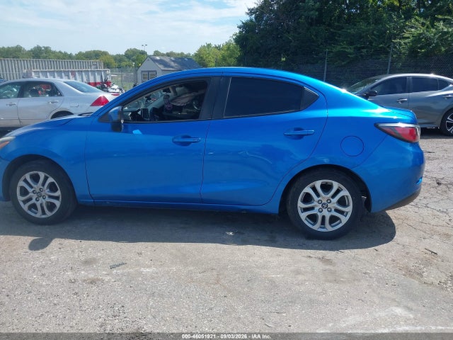 3MYDLBYV5HY173259 Toyota YARIS IA