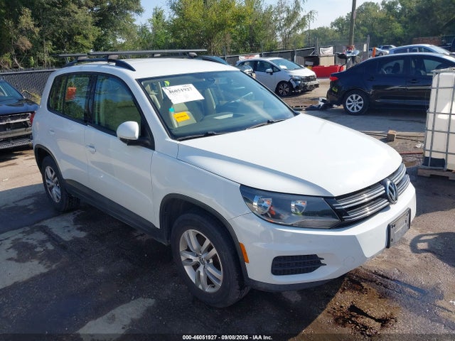 46051927 :رقم المزاد ، WVGBV7AXXGW594243 vin ، 2016 Volkswagen Tiguan S مزاد بيع
