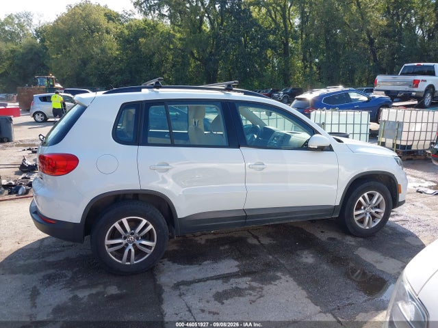 Продажа на аукционе авто 2016 Volkswagen Tiguan S, vin: WVGBV7AXXGW594243, номер лота: 46051927