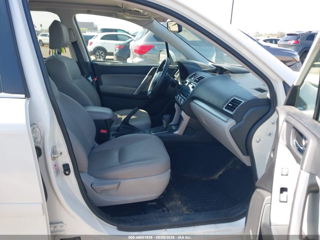 2016 Subaru Forester 2.5i Touring მანქანა იყიდება აუქციონზე, vin: JF2SJAXCXGH439361, აუქციონის ნომერი: 46051936