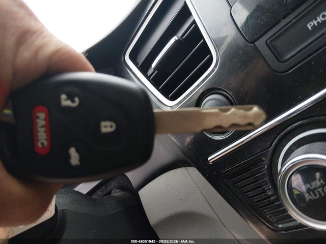 Продаж на аукціоні авто 2013 Honda Civic Hybrid, vin: 19XFB4F25DE203984, номер лоту: 46051942