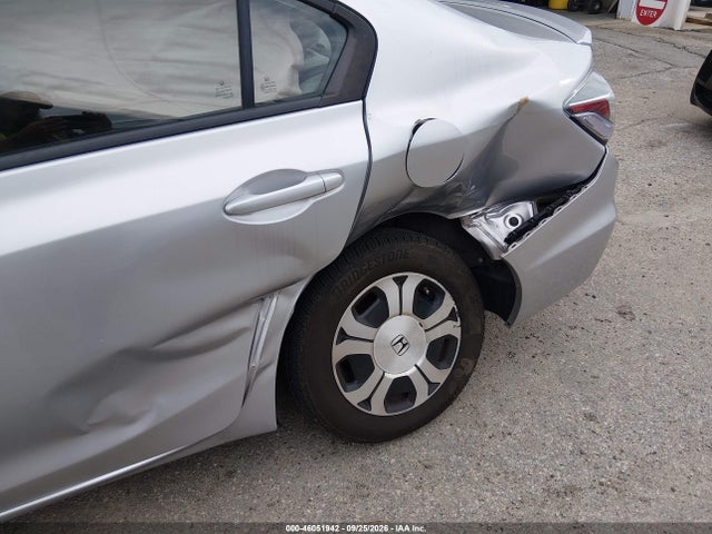 Продаж на аукціоні авто 2013 Honda Civic Hybrid, vin: 19XFB4F25DE203984, номер лоту: 46051942