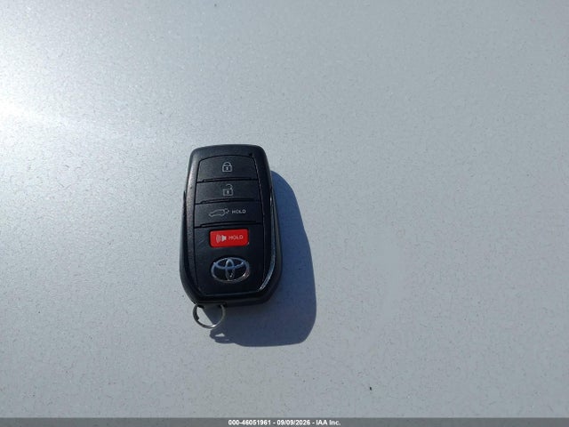 2025 Toyota Grand Highlander Xle მანქანა იყიდება აუქციონზე, vin: 5TDAAAA57SS024765, აუქციონის ნომერი: 46051961