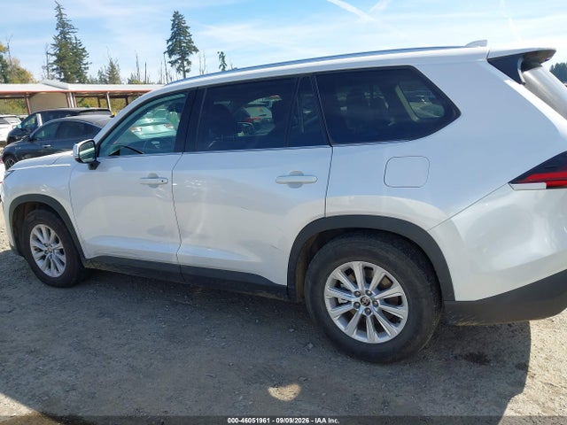 2025 Toyota Grand Highlander Xle მანქანა იყიდება აუქციონზე, vin: 5TDAAAA57SS024765, აუქციონის ნომერი: 46051961