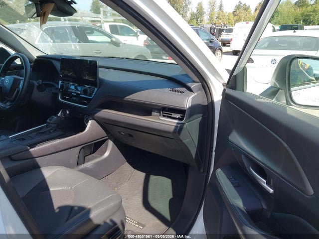 2025 Toyota Grand Highlander Xle მანქანა იყიდება აუქციონზე, vin: 5TDAAAA57SS024765, აუქციონის ნომერი: 46051961