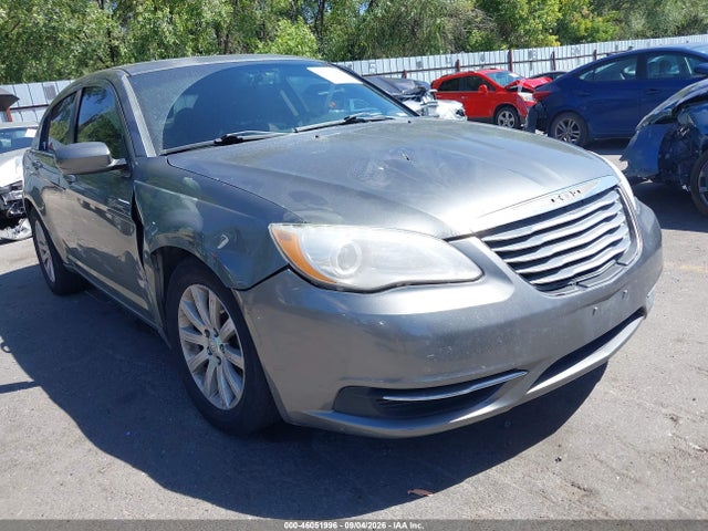 Auction sale of the 2013 Chrysler 200 Touring, vin: 1C3CCBBB0DN584590, lot number: 46051996