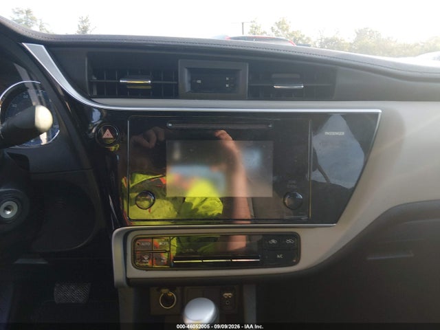 46052005 :رقم المزاد ، 2T1BURHE6HC897523 vin ، 2017 Toyota Corolla Le مزاد بيع