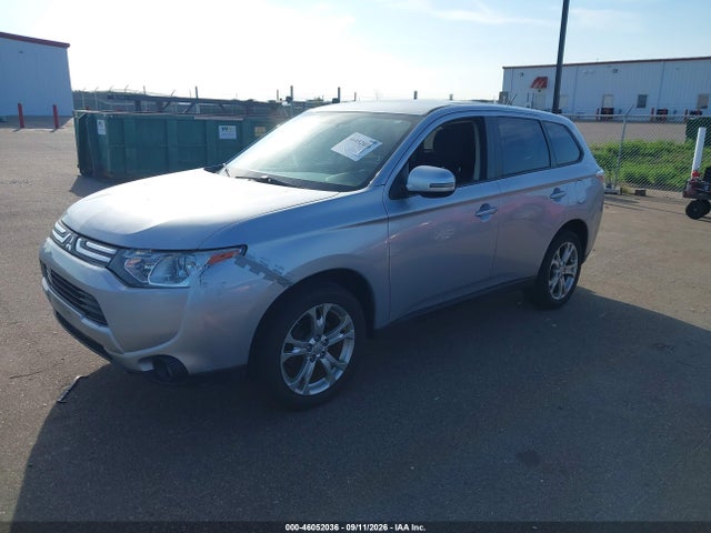 2014 Mitsubishi Outlander Se მანქანა იყიდება აუქციონზე, vin: JA4AZ3A35EZ014574, აუქციონის ნომერი: 46052036