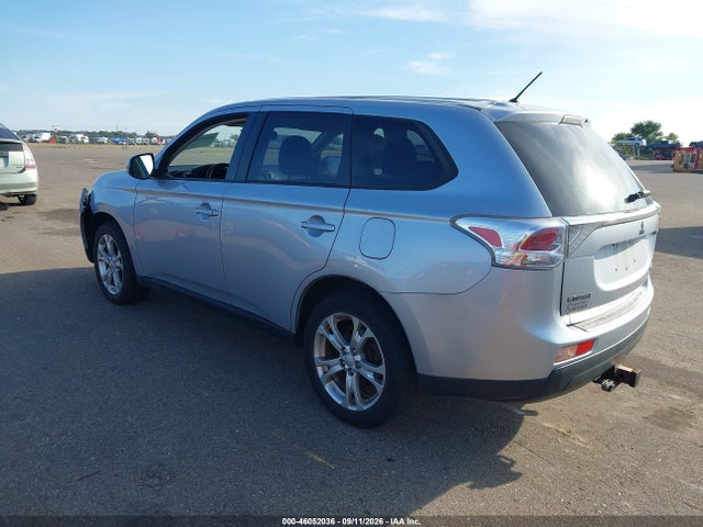 2014 Mitsubishi Outlander Se მანქანა იყიდება აუქციონზე, vin: JA4AZ3A35EZ014574, აუქციონის ნომერი: 46052036