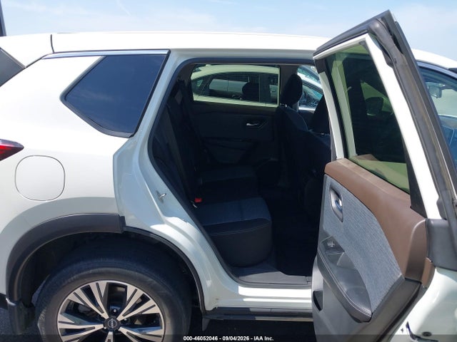 46052046 :رقم المزاد ، JN8BT3BB9PW193390 vin ، 2023 Nissan Rogue Sv Intelligent Awd مزاد بيع