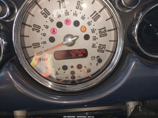 46052063 :رقم المزاد ، WMWRF33425TG10381 vin ، 2005 Mini Cooper مزاد بيع