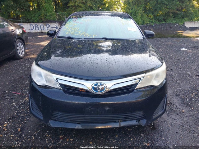 2014 Toyota Camry Hybrid Le მანქანა იყიდება აუქციონზე, vin: 4T1BD1FKXEU104633, აუქციონის ნომერი: 46052102