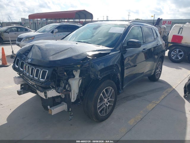 46052125 :رقم المزاد ، 3C4NJDBB6HT640849 vin ، 2017 Jeep New Compass Latitude 4x4 مزاد بيع