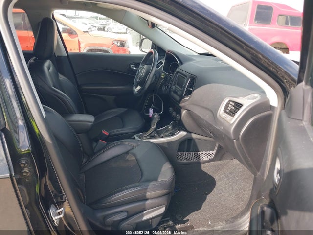 46052125 :رقم المزاد ، 3C4NJDBB6HT640849 vin ، 2017 Jeep New Compass Latitude 4x4 مزاد بيع