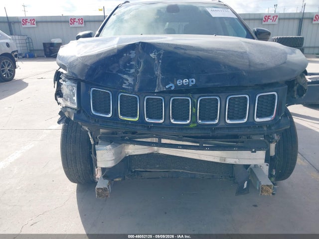 46052125 :رقم المزاد ، 3C4NJDBB6HT640849 vin ، 2017 Jeep New Compass Latitude 4x4 مزاد بيع