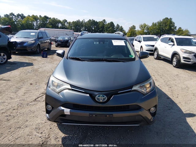 2017 Toyota Rav4 Hybrid Xle მანქანა იყიდება აუქციონზე, vin: JTMRJREV5HD113556, აუქციონის ნომერი: 46052169
