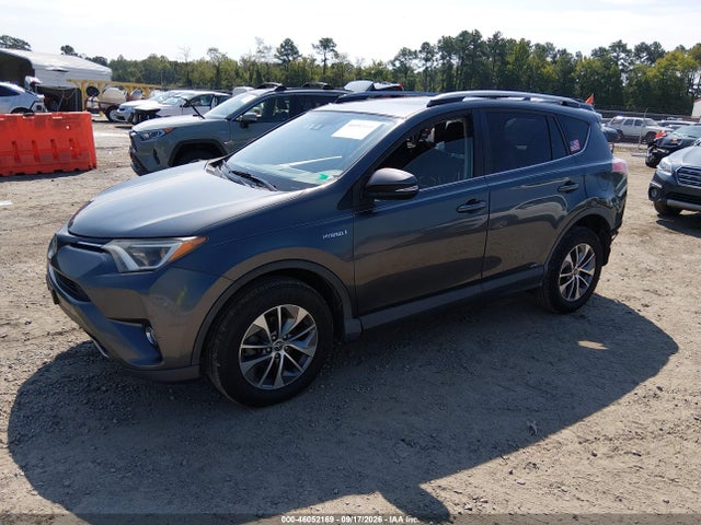 2017 Toyota Rav4 Hybrid Xle მანქანა იყიდება აუქციონზე, vin: JTMRJREV5HD113556, აუქციონის ნომერი: 46052169