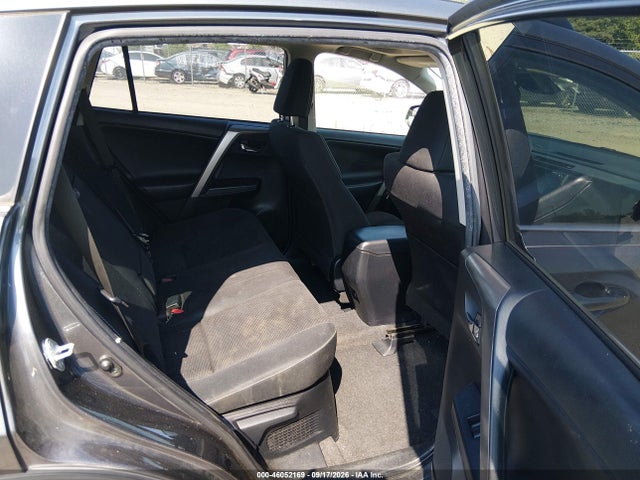 2017 Toyota Rav4 Hybrid Xle მანქანა იყიდება აუქციონზე, vin: JTMRJREV5HD113556, აუქციონის ნომერი: 46052169