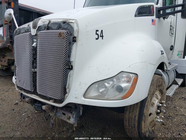Продаж на аукціоні авто 2015 Kenworth Construction T680, vin: 1XKYD48X7FJ430504, номер лоту: 46052173