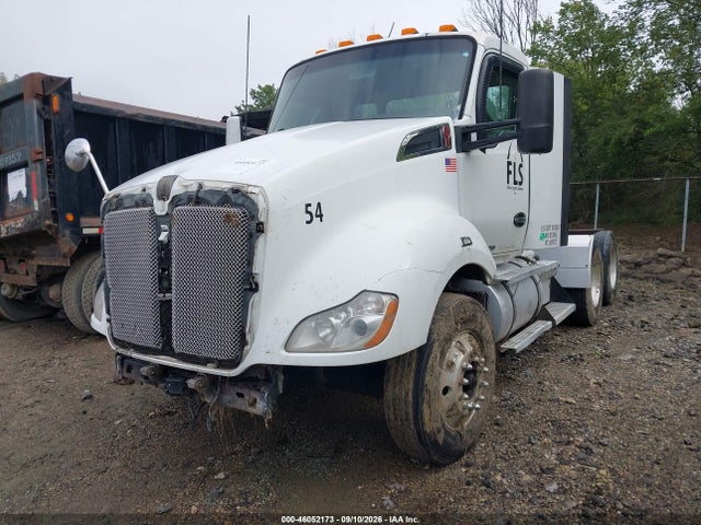 Продаж на аукціоні авто 2015 Kenworth Construction T680, vin: 1XKYD48X7FJ430504, номер лоту: 46052173