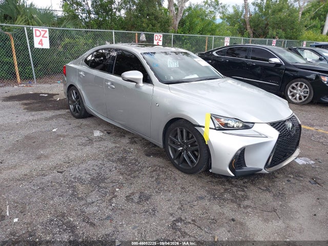 46052225 :رقم المزاد ، JTHGA1D28L5104075 vin ، 2020 Lexus Is 300 مزاد بيع