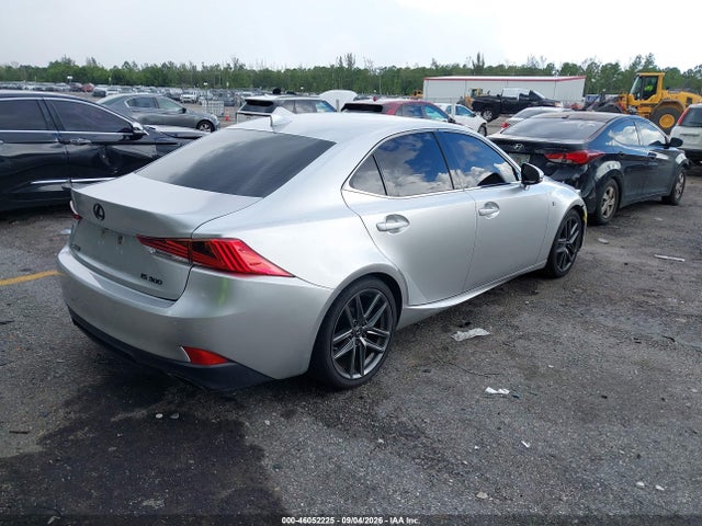 46052225 :رقم المزاد ، JTHGA1D28L5104075 vin ، 2020 Lexus Is 300 مزاد بيع