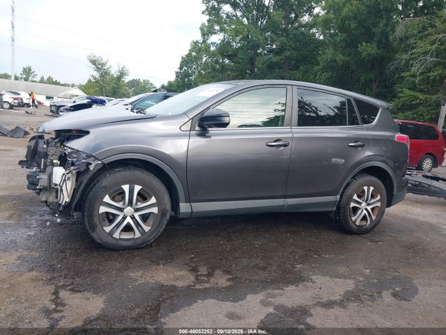 Aukcja sprzedaży 2018 Toyota Rav4 Le, vin: JTMBFREV9JJ729545, numer aukcji: 46052252