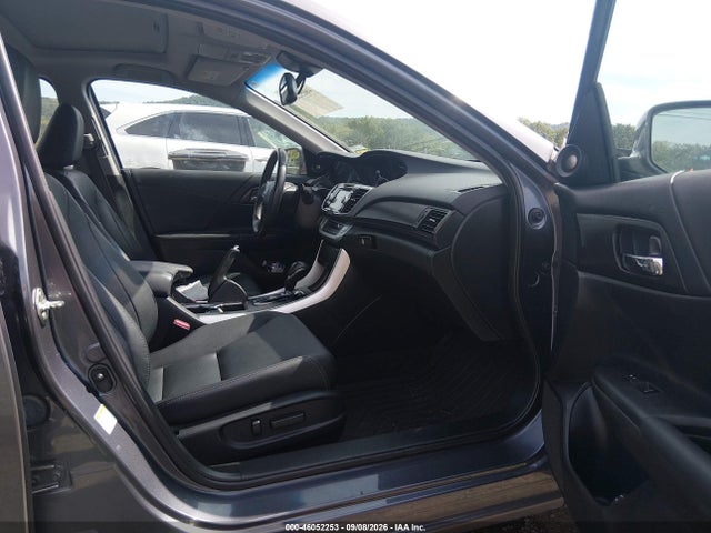 2013 Honda Accord Ex-l მანქანა იყიდება აუქციონზე, vin: 1HGCR2F88DA196931, აუქციონის ნომერი: 46052253