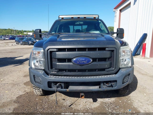 46052260 :رقم المزاد ، 1FT8W4DT8FEB26079 vin ، 2015 Ford F-450 Xl مزاد بيع