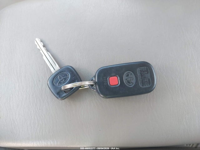 Продажа на аукционе авто 2003 Toyota Camry Le, vin: 4T1BE30K33U664041, номер лота: 46052277