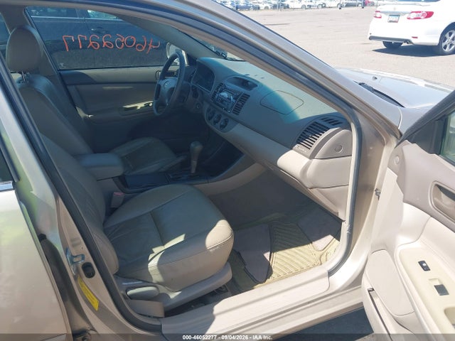 Продажа на аукционе авто 2003 Toyota Camry Le, vin: 4T1BE30K33U664041, номер лота: 46052277