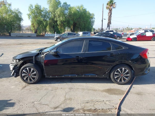 19XFC2F51GE217106 Honda Civic Lx