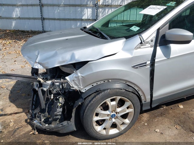 46052291 :رقم المزاد ، 1FMCU9GX0DUA20610 vin ، 2013 Ford Escape Se مزاد بيع