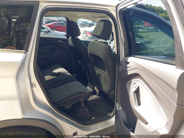 46052291 :رقم المزاد ، 1FMCU9GX0DUA20610 vin ، 2013 Ford Escape Se مزاد بيع