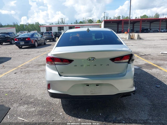 2018 Hyundai Sonata Se მანქანა იყიდება აუქციონზე, vin: 5NPE24AF6JH713936, აუქციონის ნომერი: 46052352