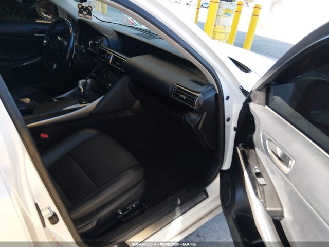 Aukcja sprzedaży 2017 Lexus Is 300, vin: JTHCM1D26H5017997, numer aukcji: 46052381
