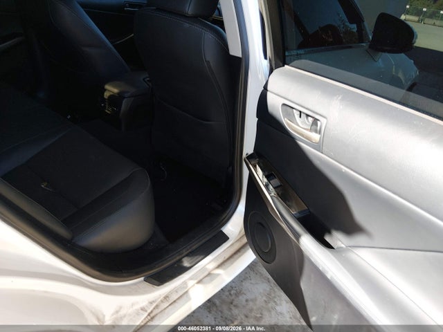 Aukcja sprzedaży 2017 Lexus Is 300, vin: JTHCM1D26H5017997, numer aukcji: 46052381