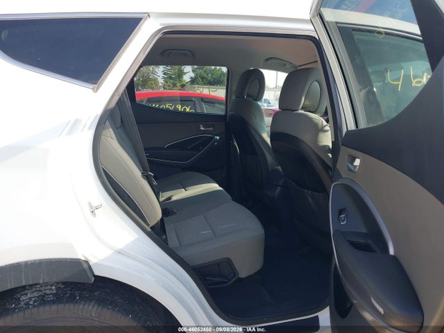 Продаж на аукціоні авто 2015 Hyundai Santa Fe Sport 2.4l, vin: 5XYZTDLB6FG257847, номер лоту: 46052450
