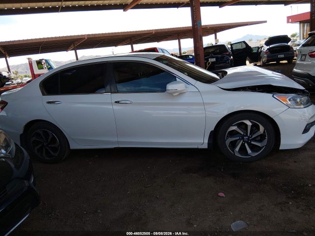 Honda ACCORD EX 2017 1HGCR2F74HA231588 Image 13