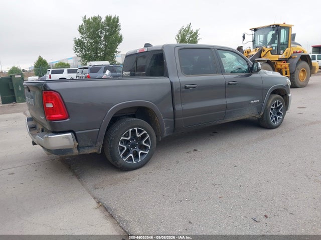 1C6SRFJP2TN259293 RAM 1500 Laramie 4x4 5&#039;7 Box