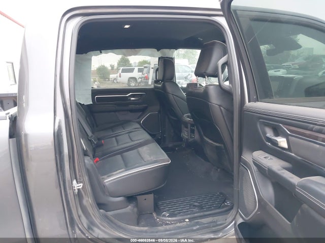 1C6SRFJP2TN259293 RAM 1500 Laramie 4x4 5&#039;7 Box