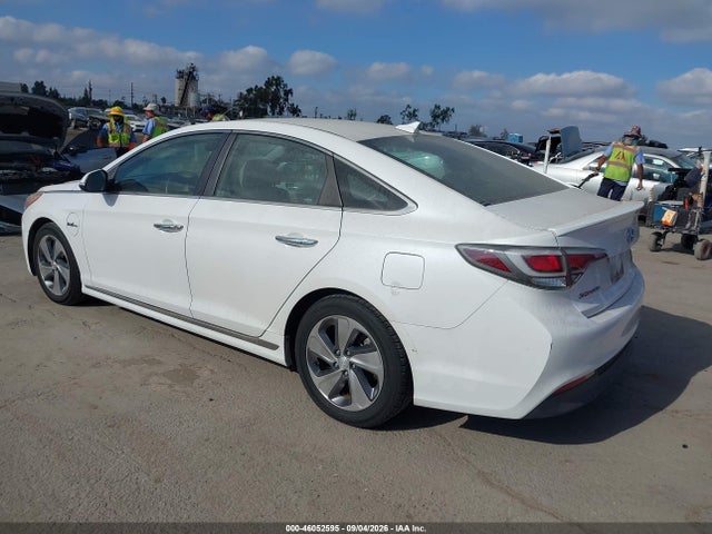 Hyundai SONATA PLUG-IN HYBRID 2017 KMHE14L2XHA044774 Image 3