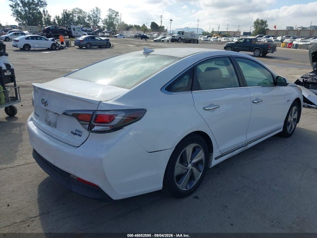 Hyundai SONATA PLUG-IN HYBRID 2017 KMHE14L2XHA044774 Image 4