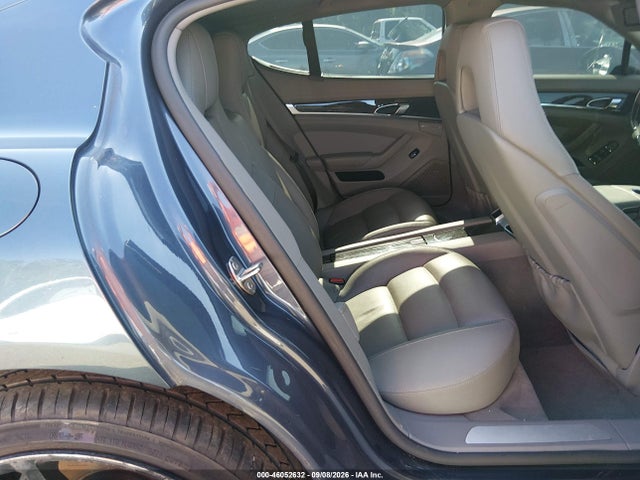 2011 Porsche Panamera 4 მანქანა იყიდება აუქციონზე, vin: WP0AA2A70BL018203, აუქციონის ნომერი: 46052632