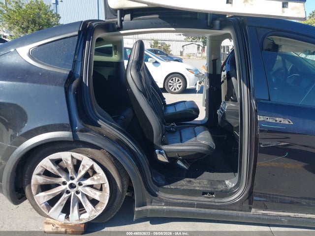 46052633 :رقم المزاد ، 5YJXCAE23GF013164 vin ، 2016 Tesla Model X 60d/70d/75d/90d مزاد بيع
