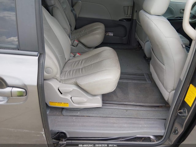 5TDKK3DC0ES426266 Toyota Sienna Le V6 8 Passenger