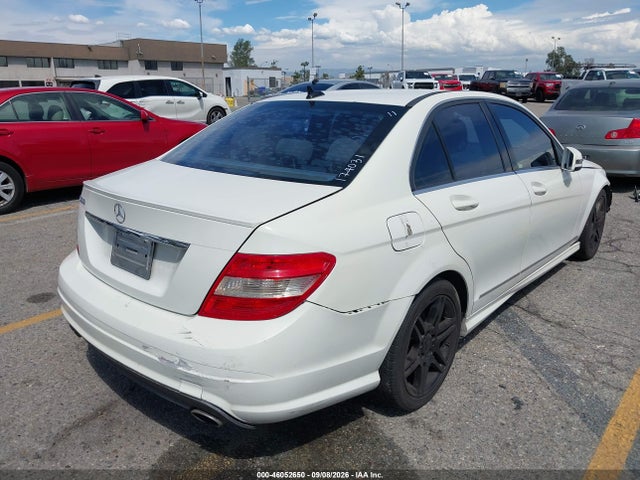 Продажа на аукционе авто 2011 Mercedes-benz C 300, vin: WDDGF5EB0BR174031, номер лота: 46052650